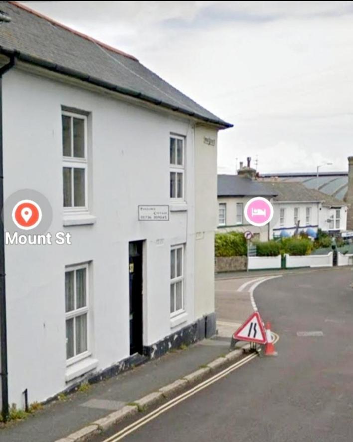 Penzance Cottage Exterior photo